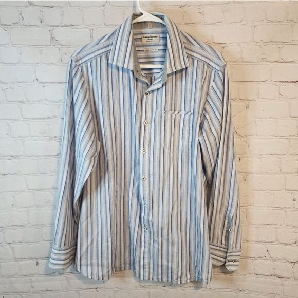 Men's Tommy Bahama "Island Modern Fit" longsleeve button-down shirt, size Medium - Picture 1 of 4